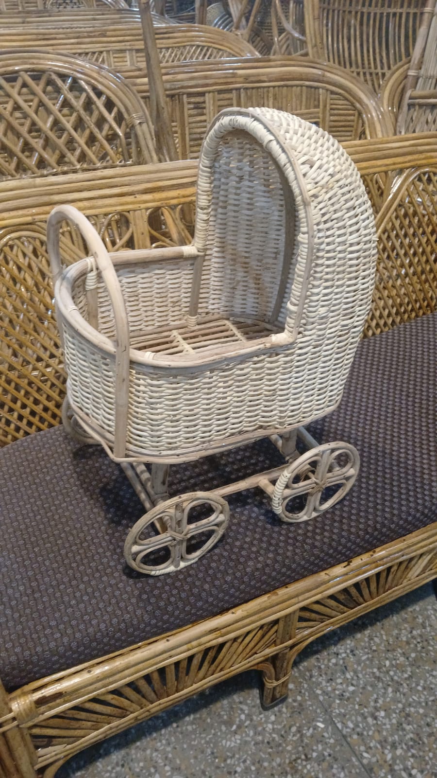Baby Carriage photography props, Doll Stroller, Flower Basket, Wicker Doll Stroller, Wicker Doll Pram, Wicker Willow Doll Stroller, Baby Shower Decor