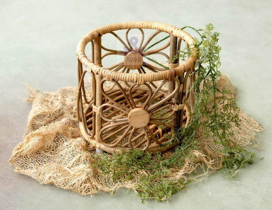 Cane Round Newborn Photography Basket