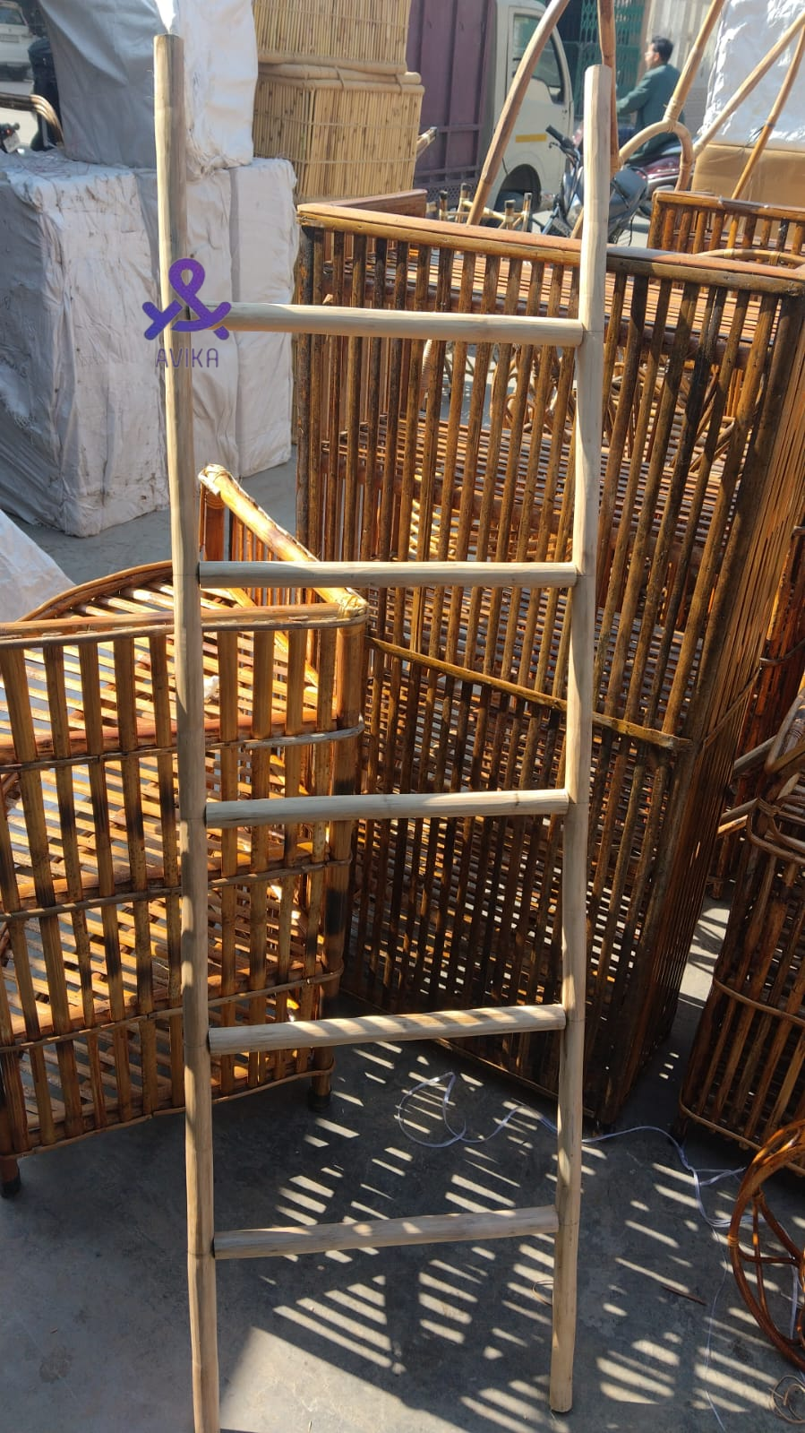 Cane Prop Ladder for Photography Photoshoot – CaneFurniture.in